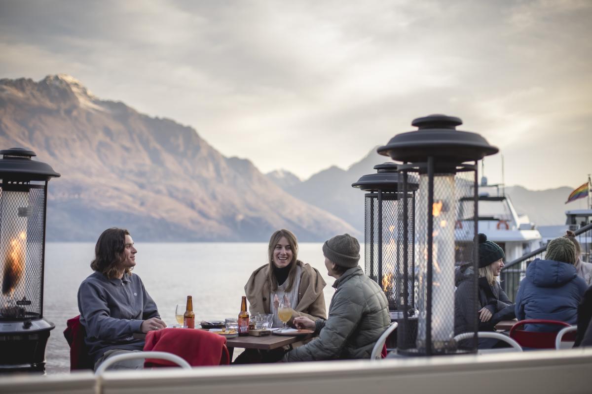 Apres-Ski Public Kitchen and Bar