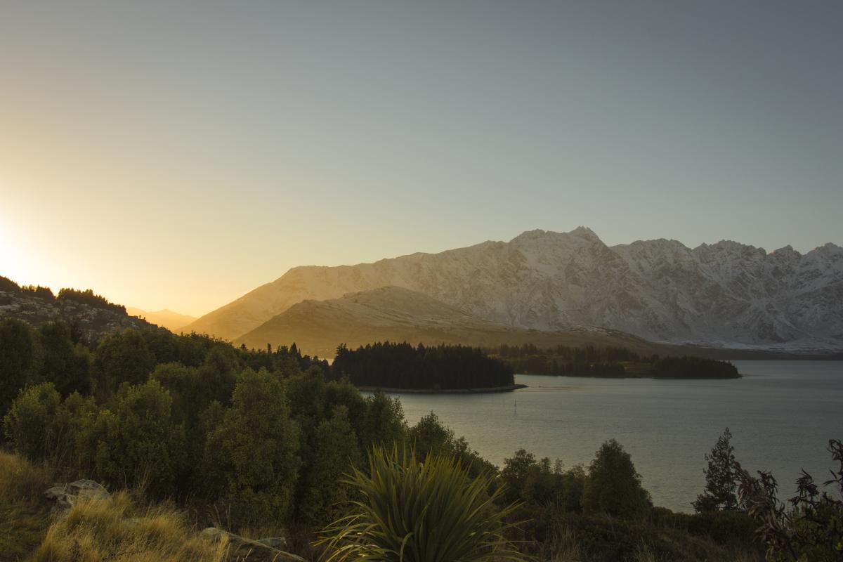 Sunrise in Queenstown