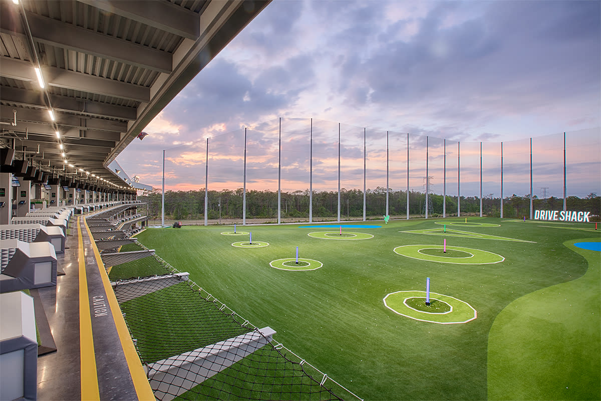 Topgolf Orlando - driving range, entertainment, bar and more 