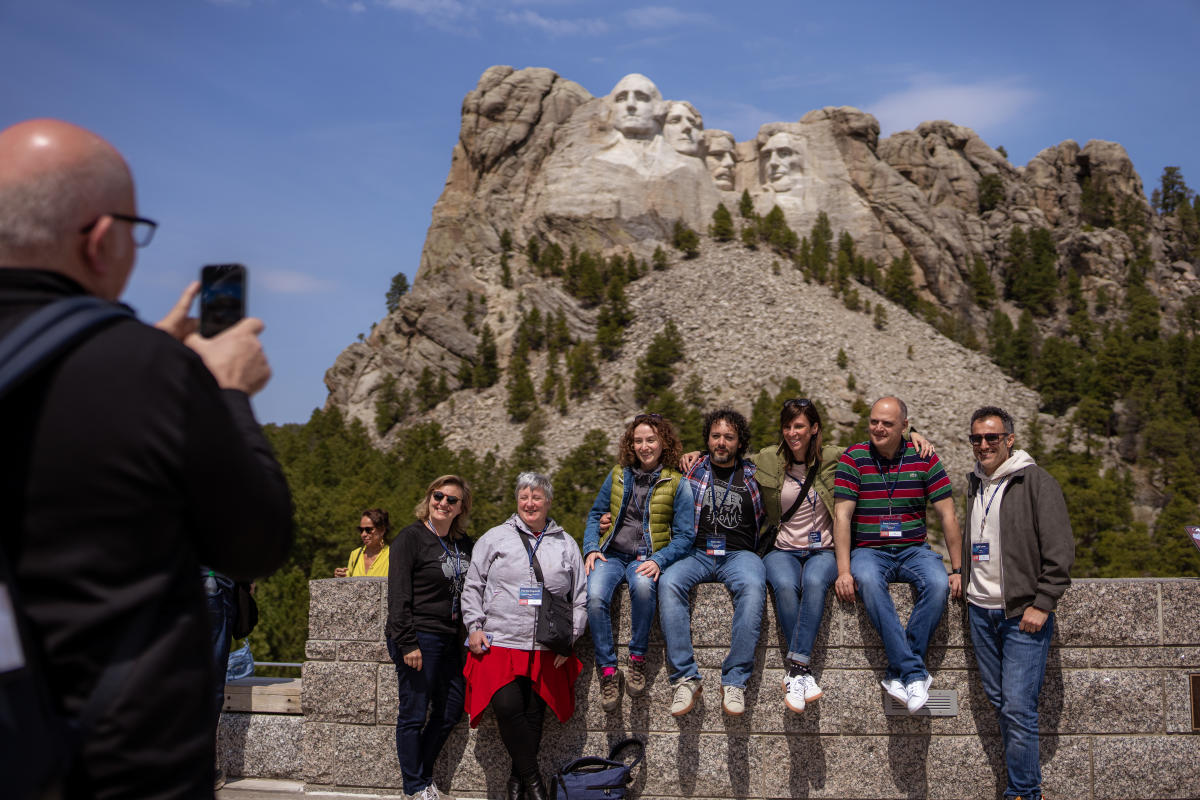 Mount Rushmore IRU