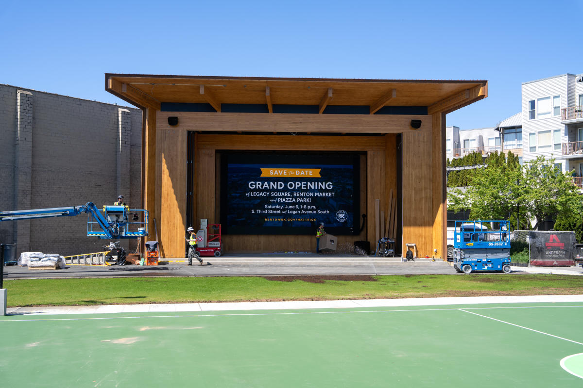 Legacy Square Screen