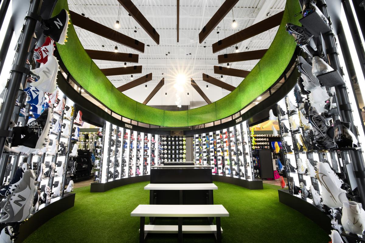 DICK'S House of Sport - House of Cleats