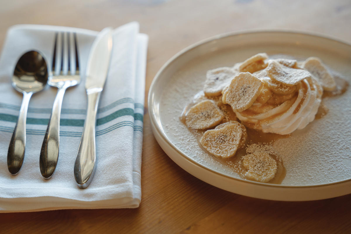 Pavlova from Our Paladar