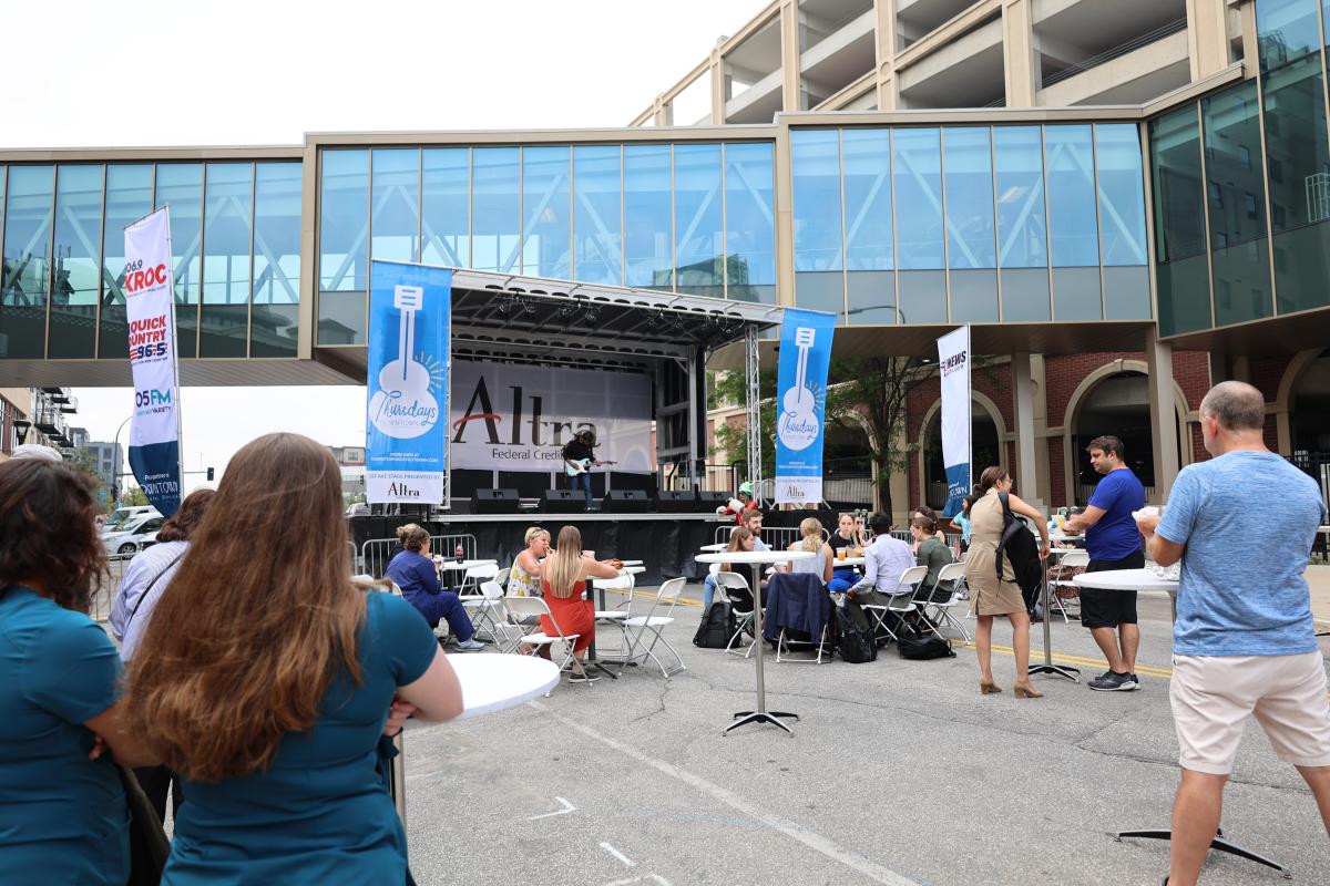 live music at Thursdays Downtown