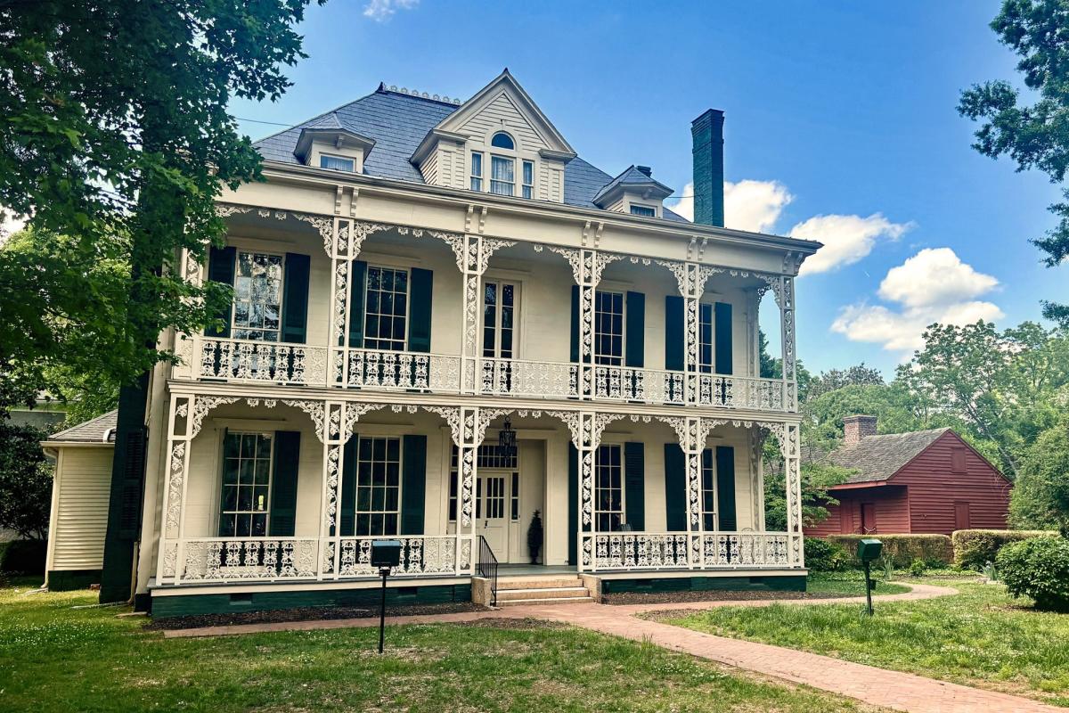 Exterior photo of Hall House provided by Historic Salisbury Foundation
