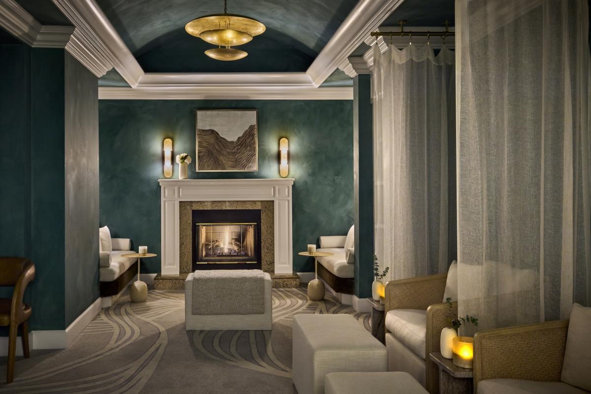 Ritz-Carlton Spa Lounge