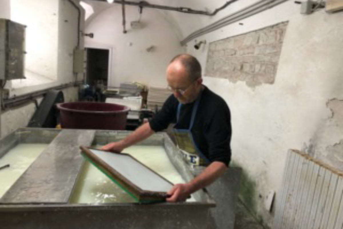 Thomas Leech of Santa Fe working in Fabriano, Italy