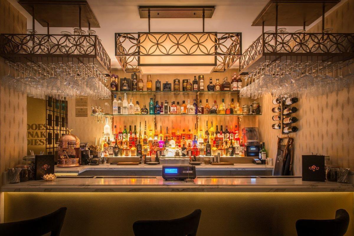 1932-Bar-Pub