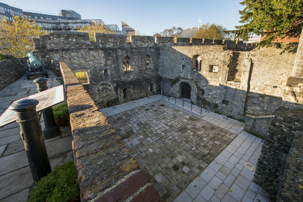 King Johns Palace