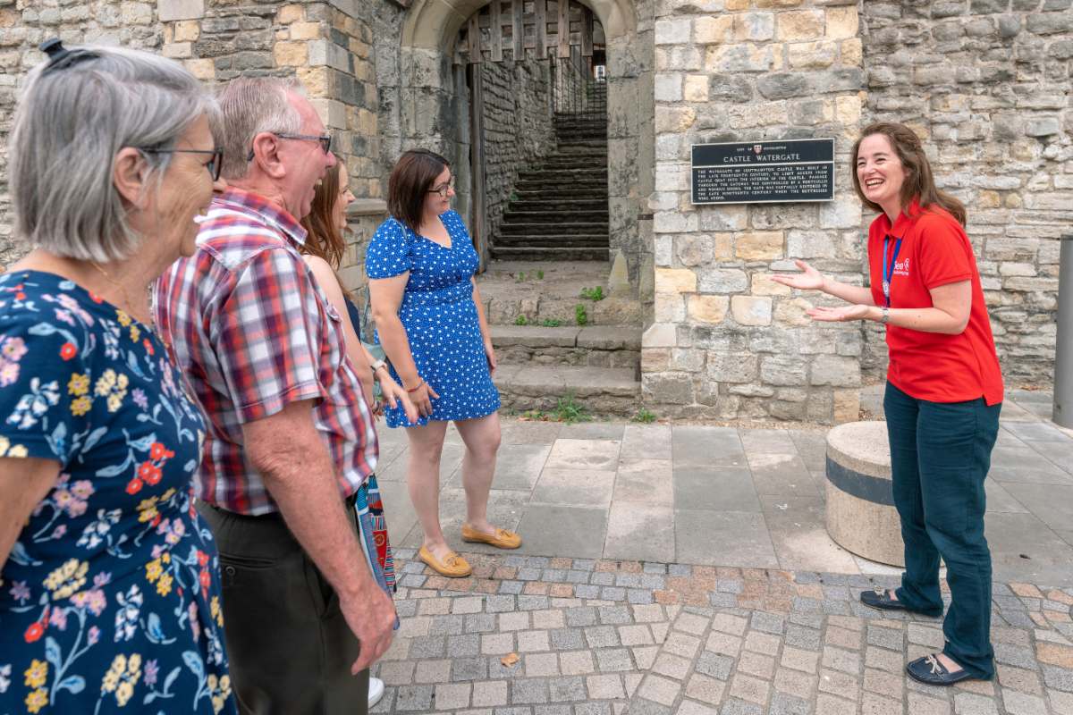See Southampton Tour Guide
