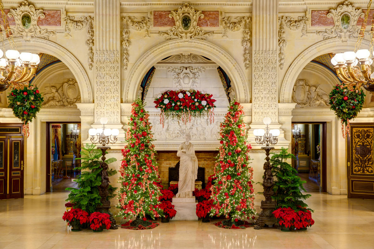 Breakers at Christmas