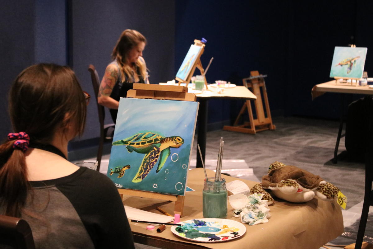 Painting With A Splash at Wonders of Wildlife