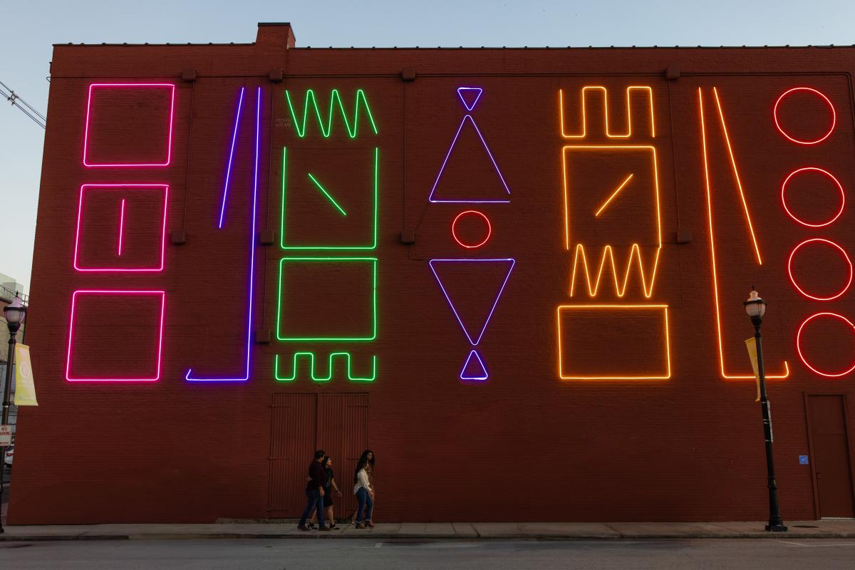 Spidertag Neon Mural