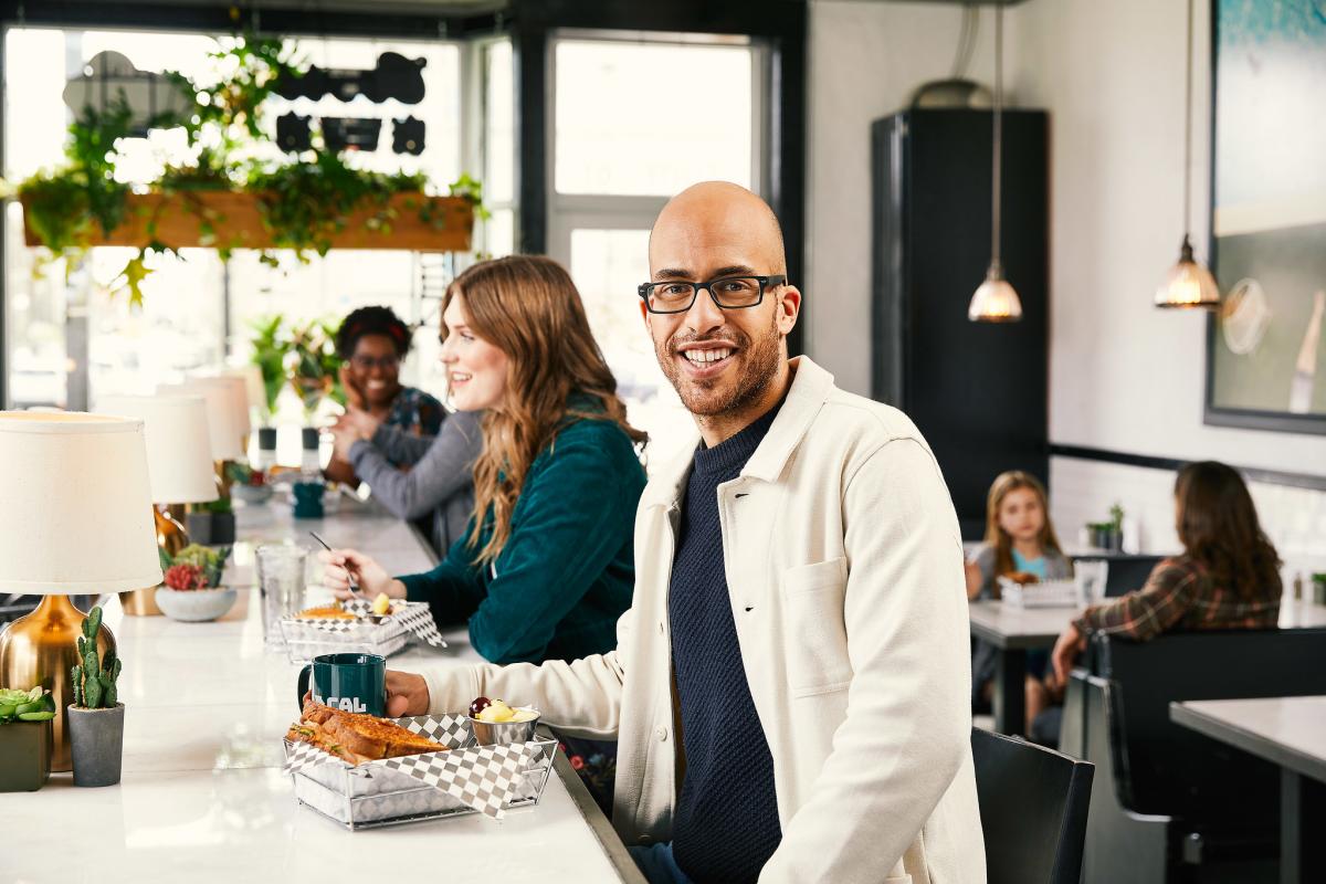 People dining at Druff's