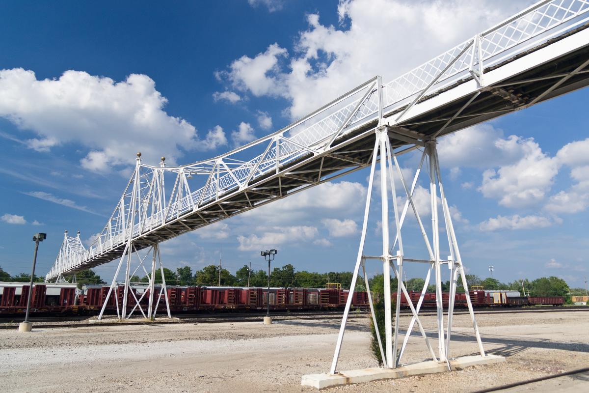 Jefferson Avenue Footbridge