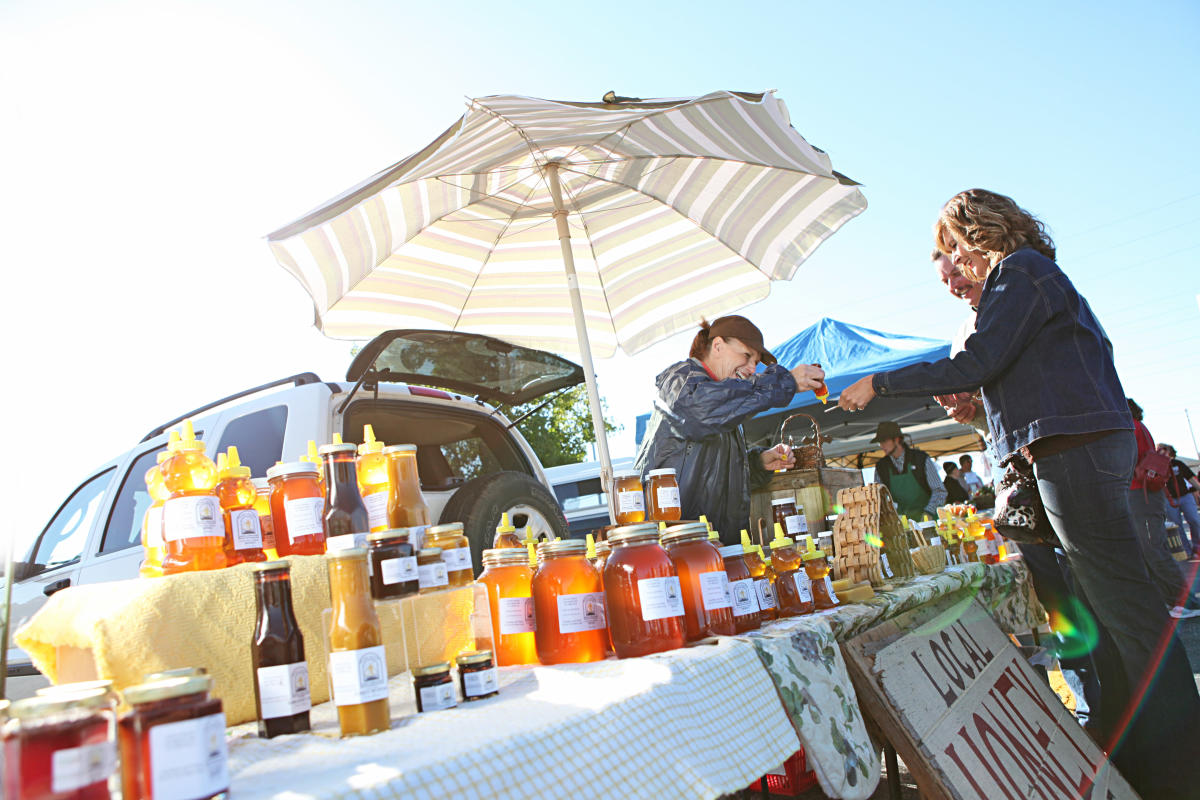 C-Street Market