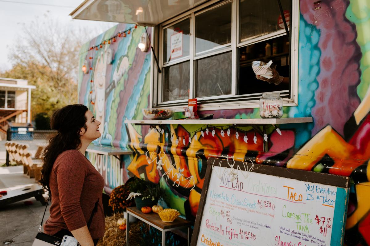 Route 66 Food Truck Park, photo by Rhianon Brown