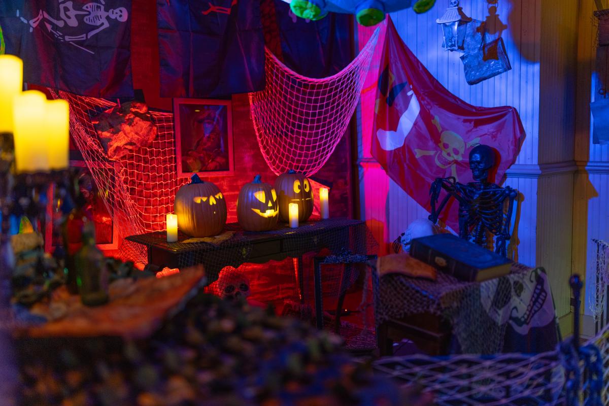 Light up jack-o-lanterns in the KATY Depot during Legends & Lanterns in St. Charles, MO.