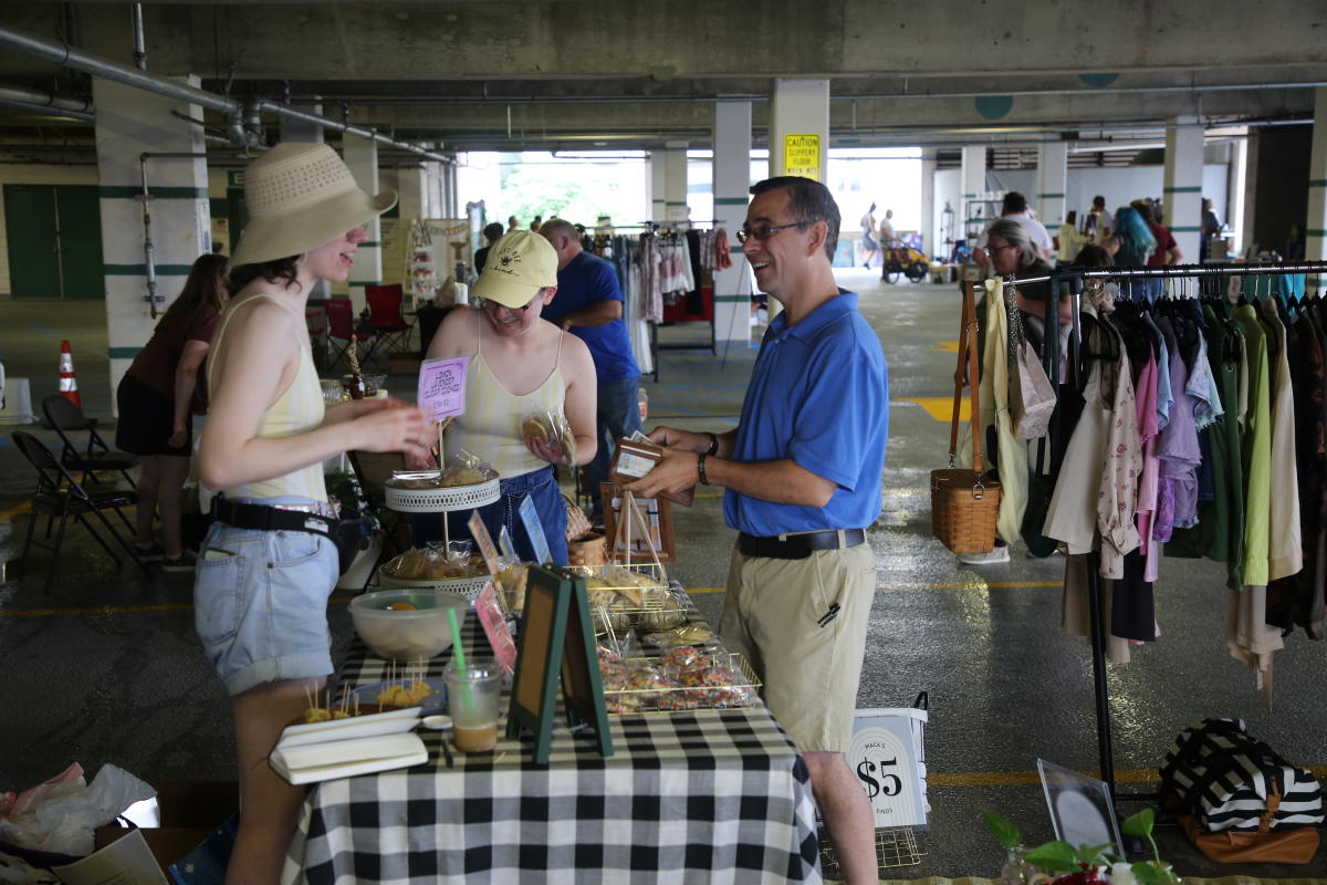 St. Charles Flea Market