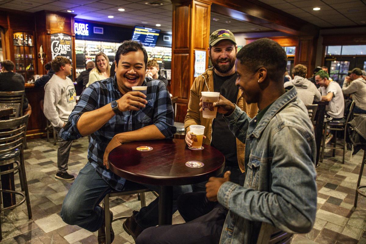 Try the old faves or latest brews at the Abita Brewing Co. Tap Room.