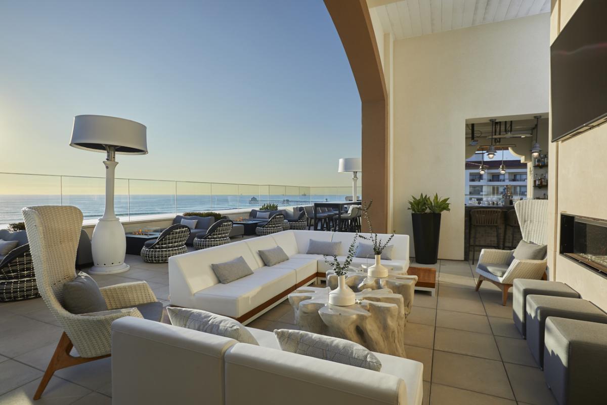 The Offshore 9 Roof top Bar at the Waterfront Beach Resort in Huntington Beach