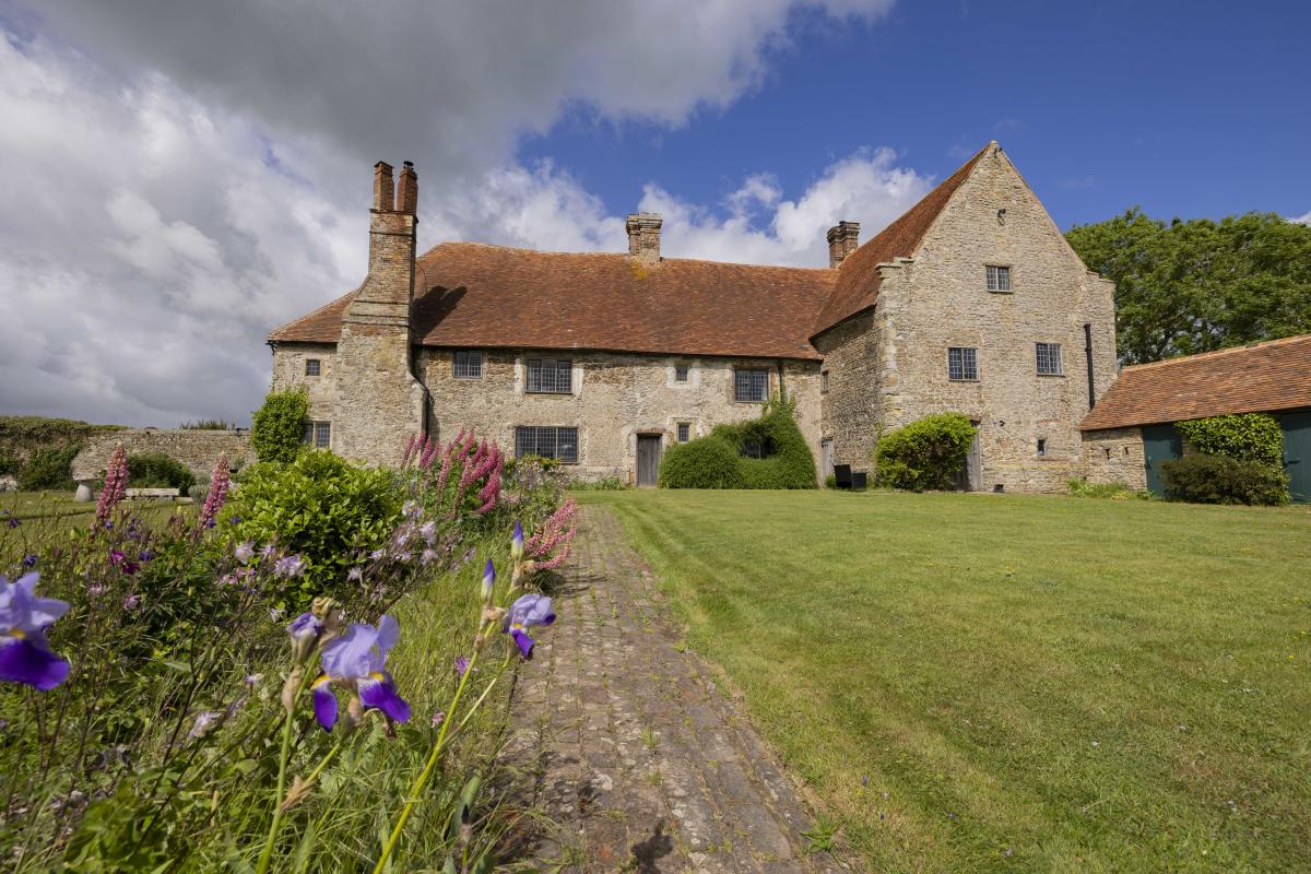 Wickham Manor house and garden