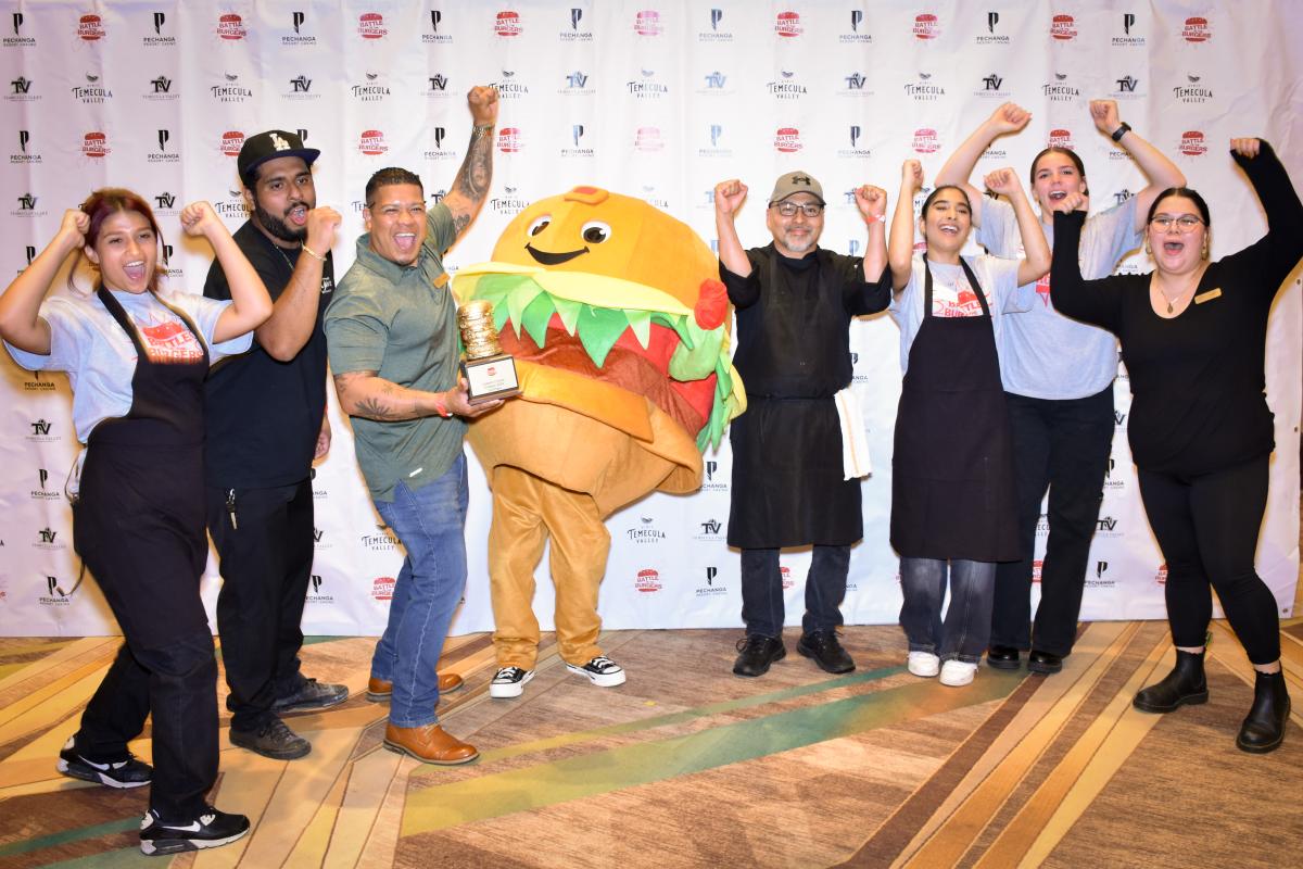 Pinaccle Restaurant at Falkner Winery Celebrates Peoples' Choice "Best Burger"