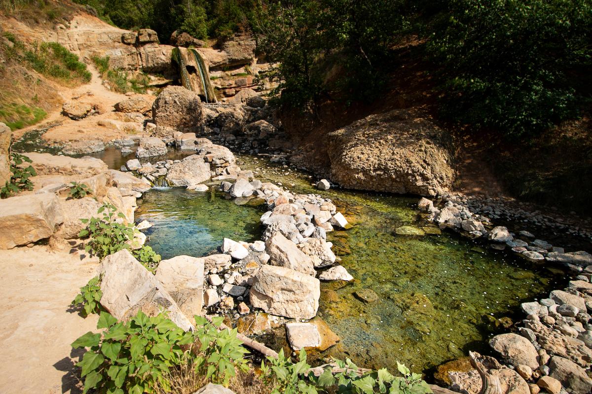 Fifth Water Hotsprings