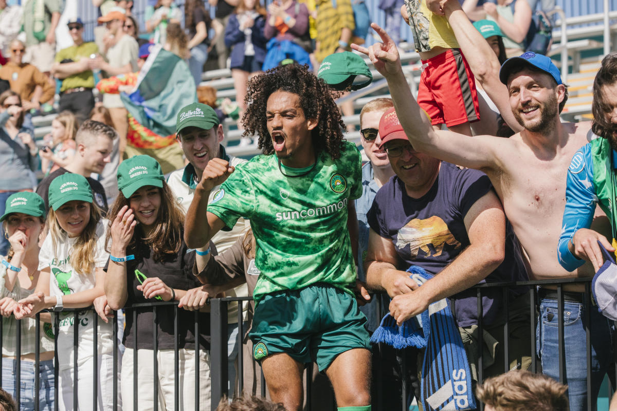 Vermont Green FC - Celebration