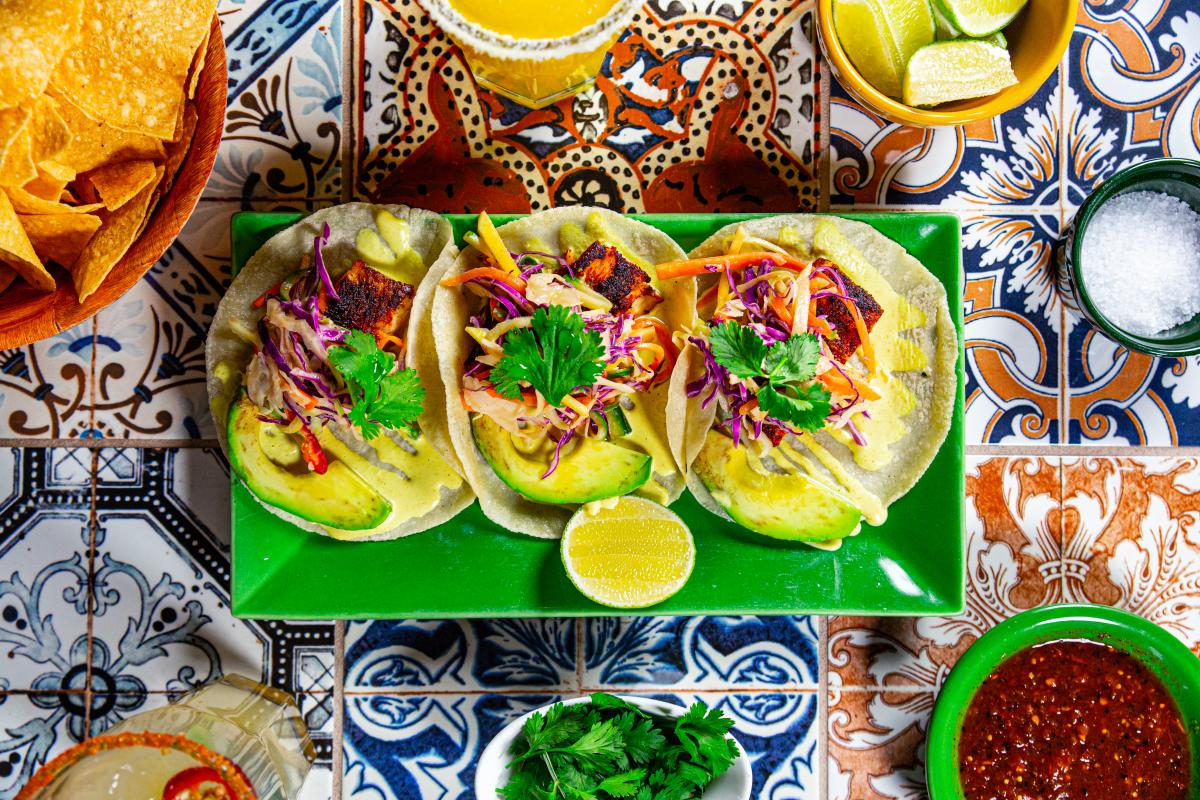 cantina feliz mexican tacos
