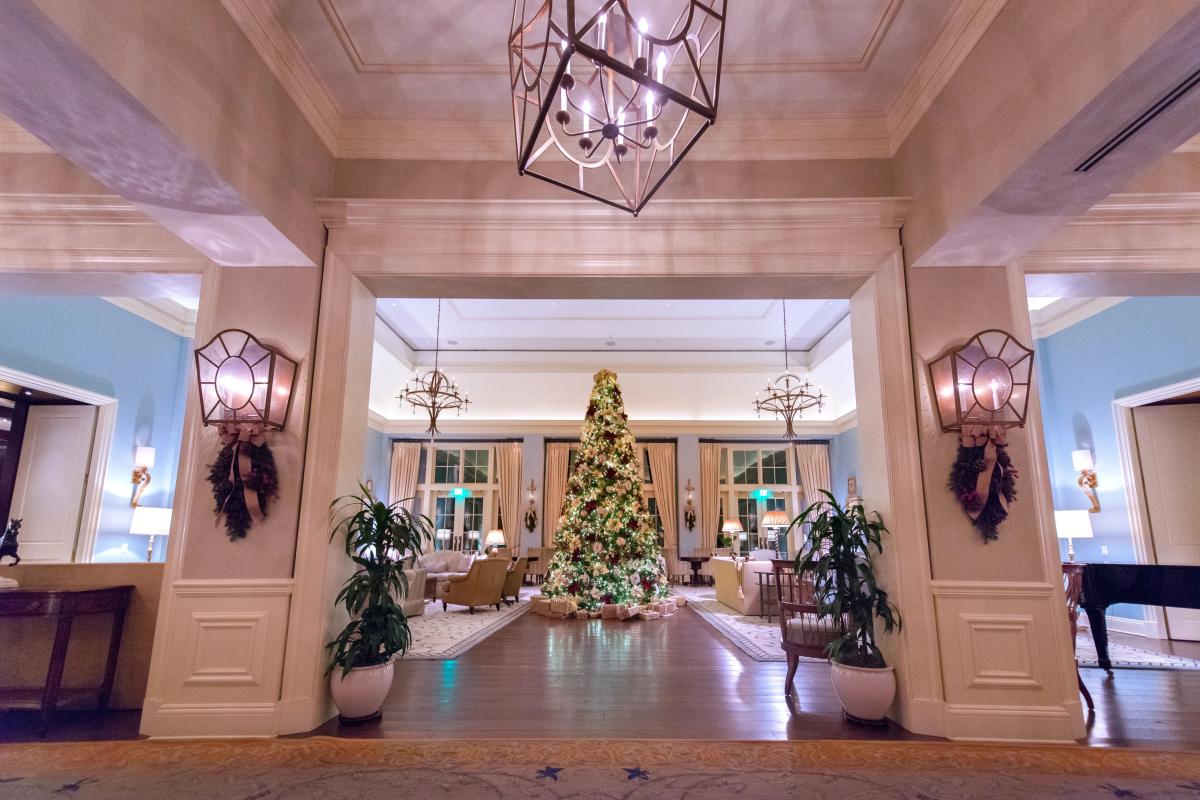 Salamander Resort decorated for the holidays