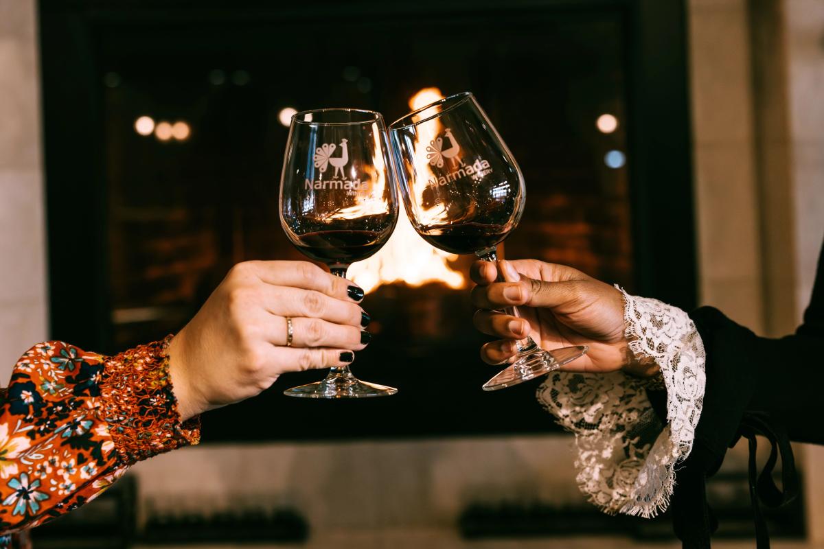 Wine tasting shop places near me