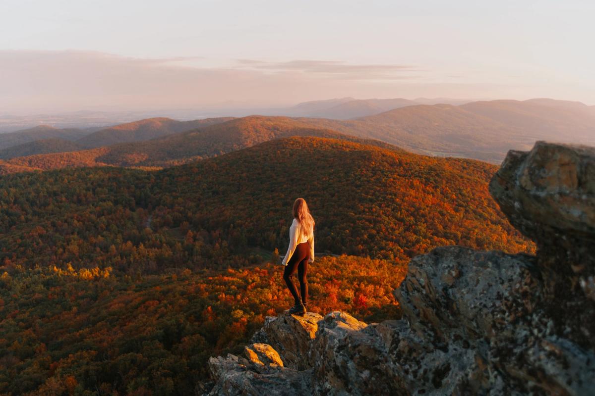 Humpback Rocks in the fall