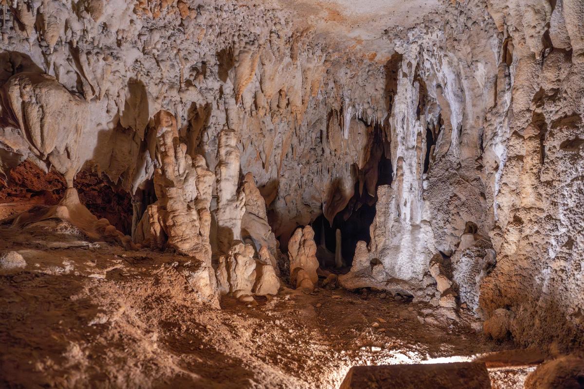 Endless Caverns
