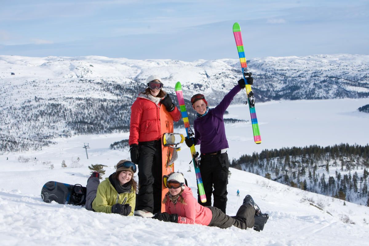 Girls ready for downhill skiing
