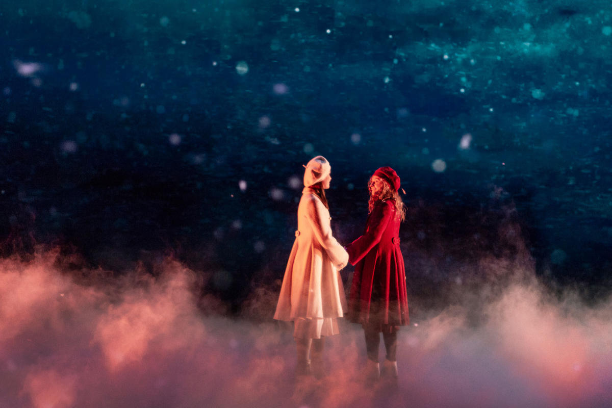 to skuespillere på Snøsøstera