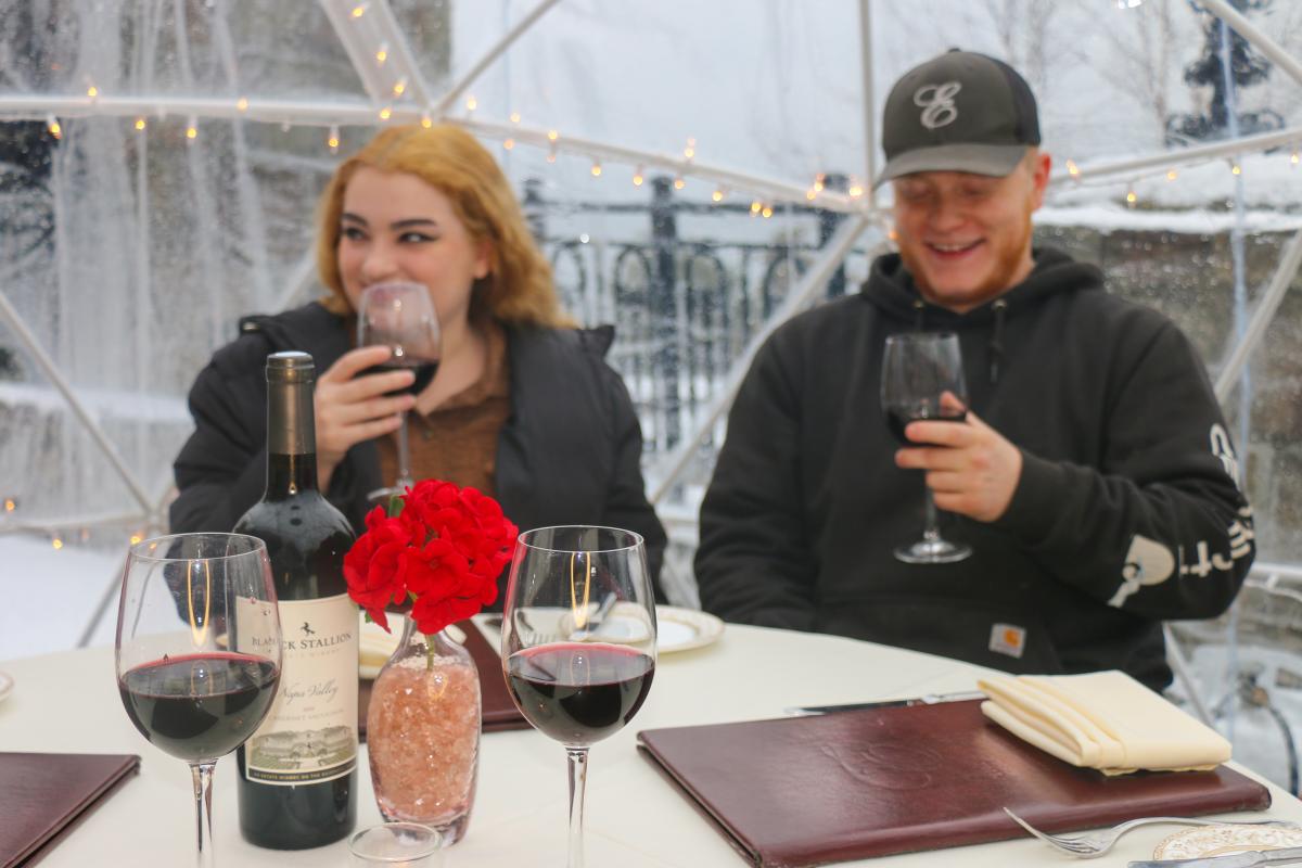 Igloo Dining at Inn at Erlowest