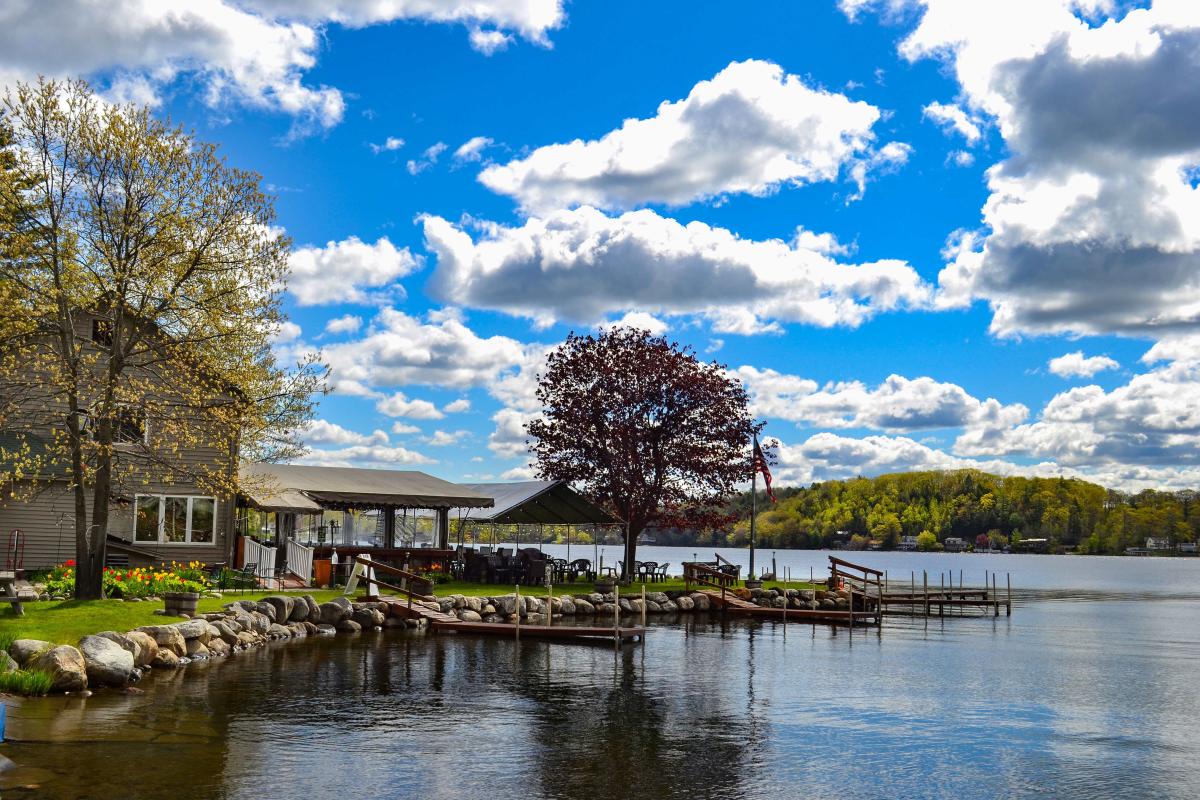 View of the Docksider on Glen Lake