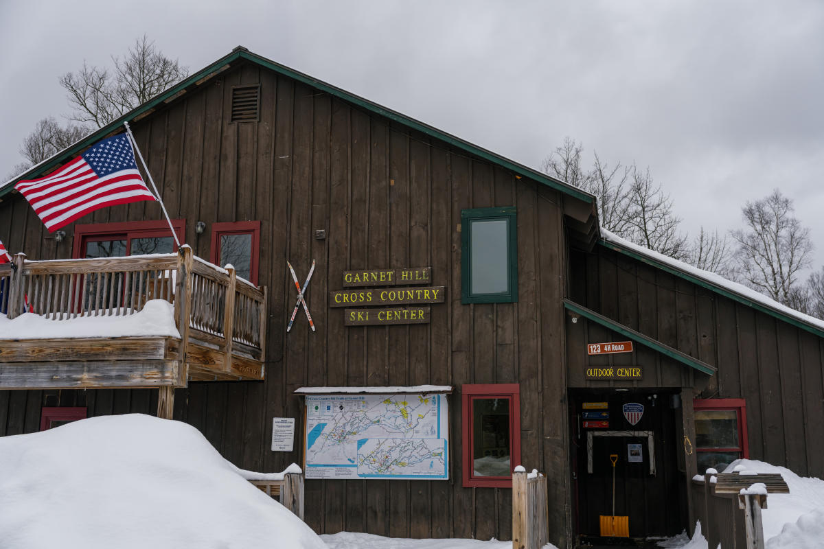 Cross country skiing lodge at Garnet Hill Outdoor Center