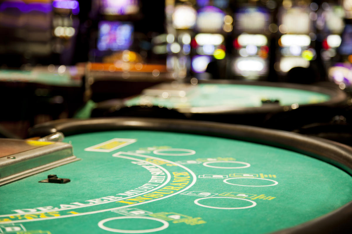 Blackjack-Table-San-Diego