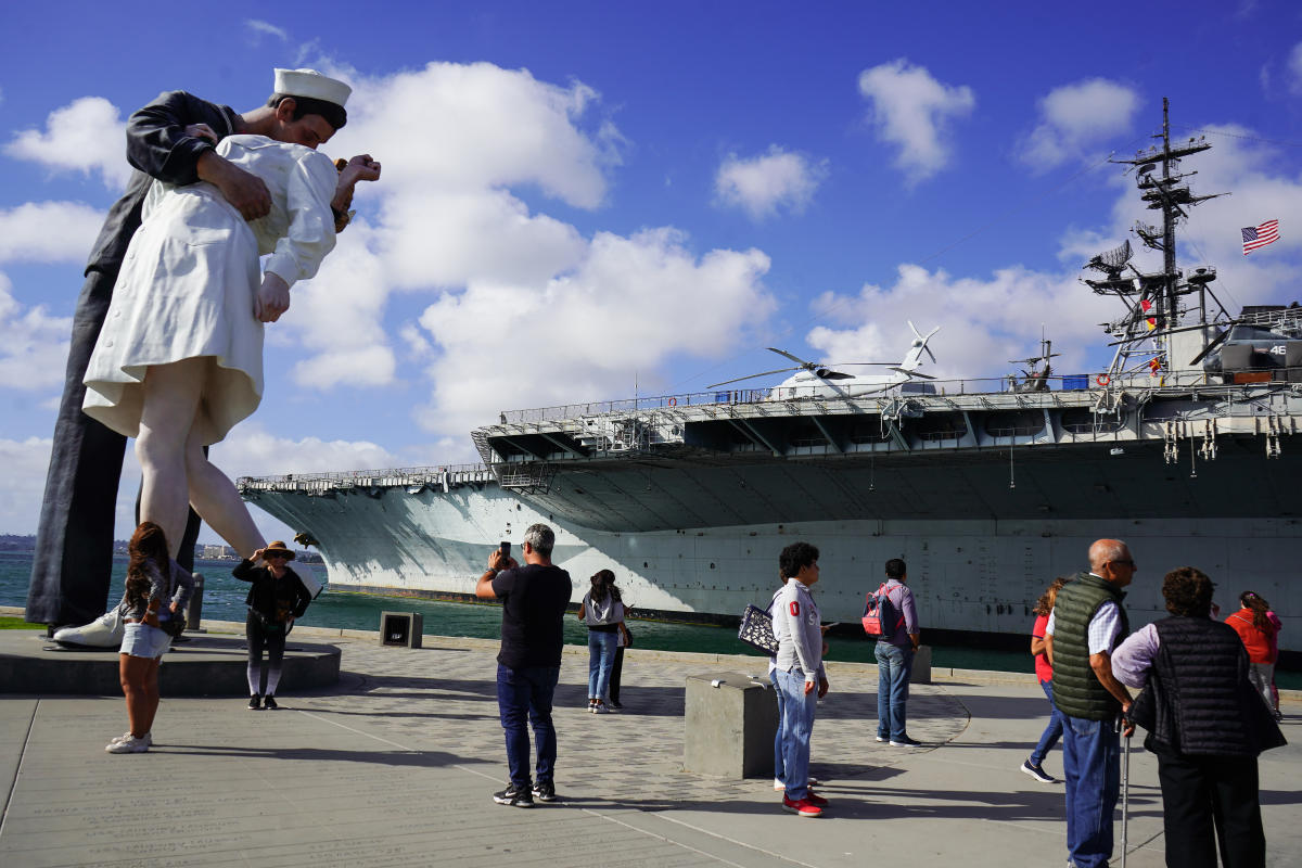 USS-Midway