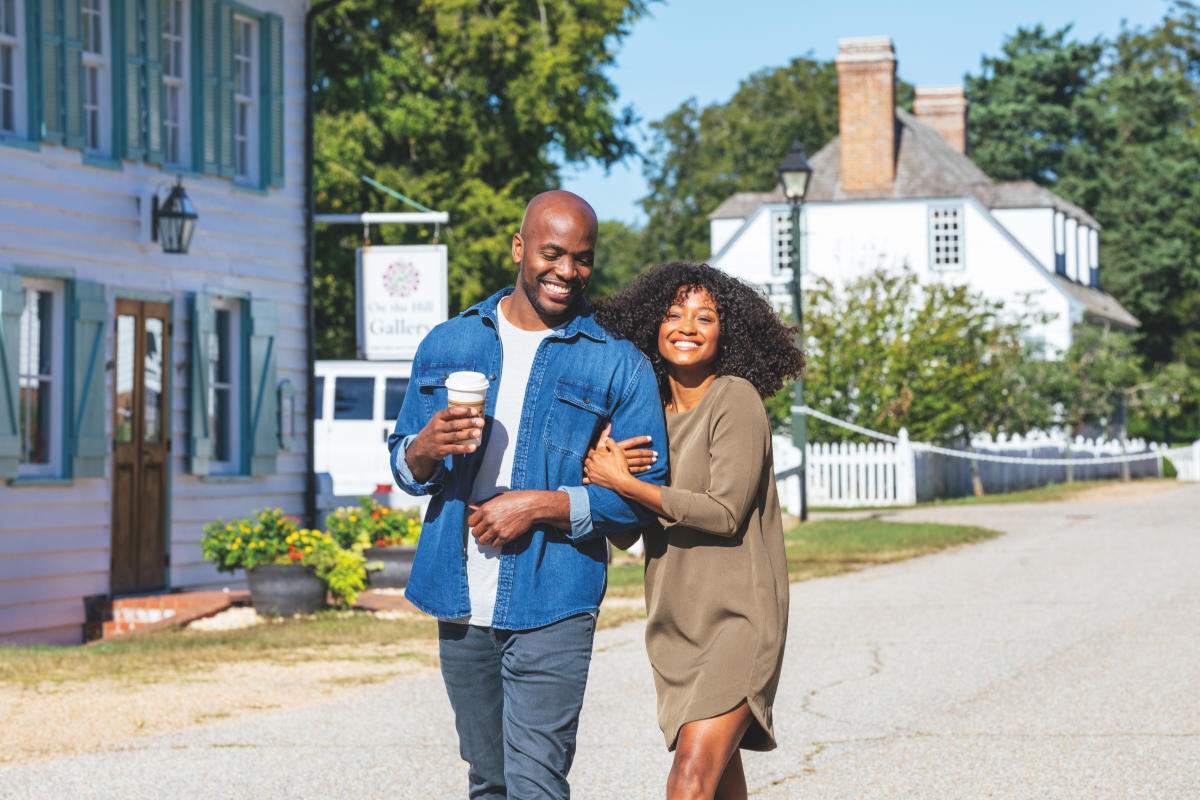 Yorktown Cafe Couple walking