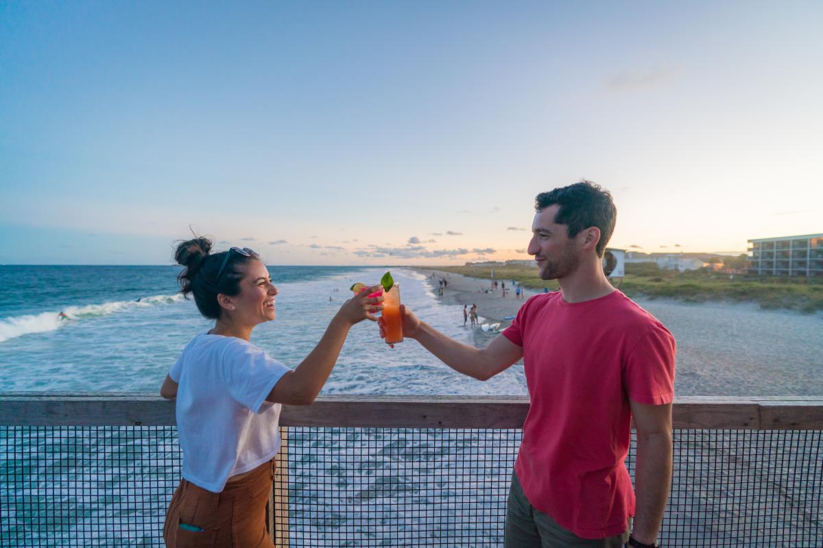 Oceanic Crystal Pier Couple with Drinks