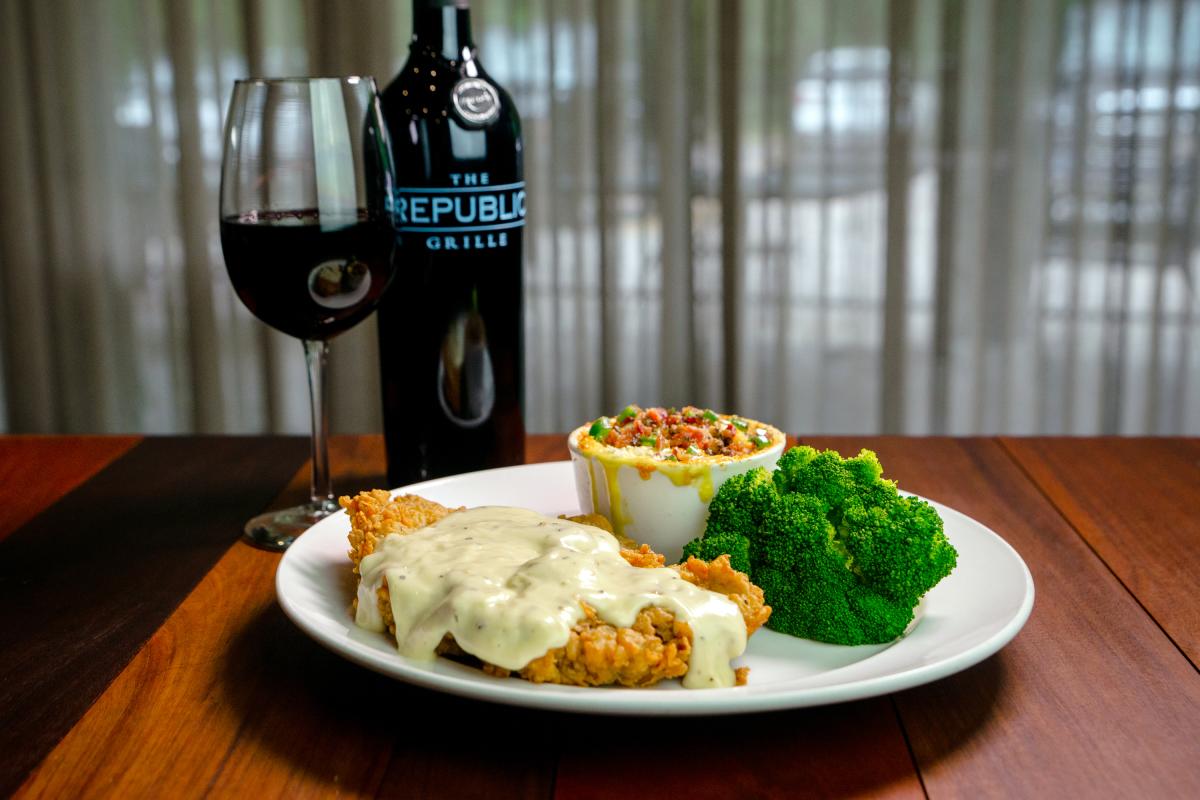 Chicken Fried Steak from The Republic Grille in The Woodlands, Texas