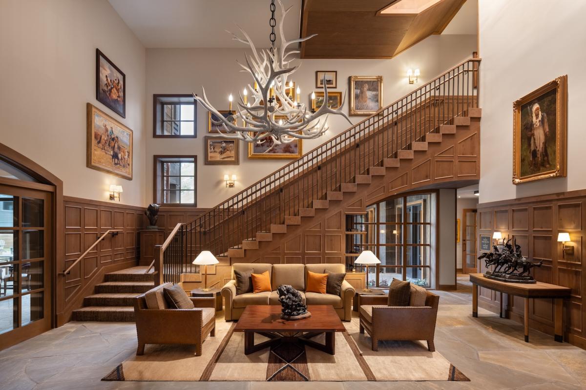 Lobby of the Rusty Parrot Lodge - Jackson Hole