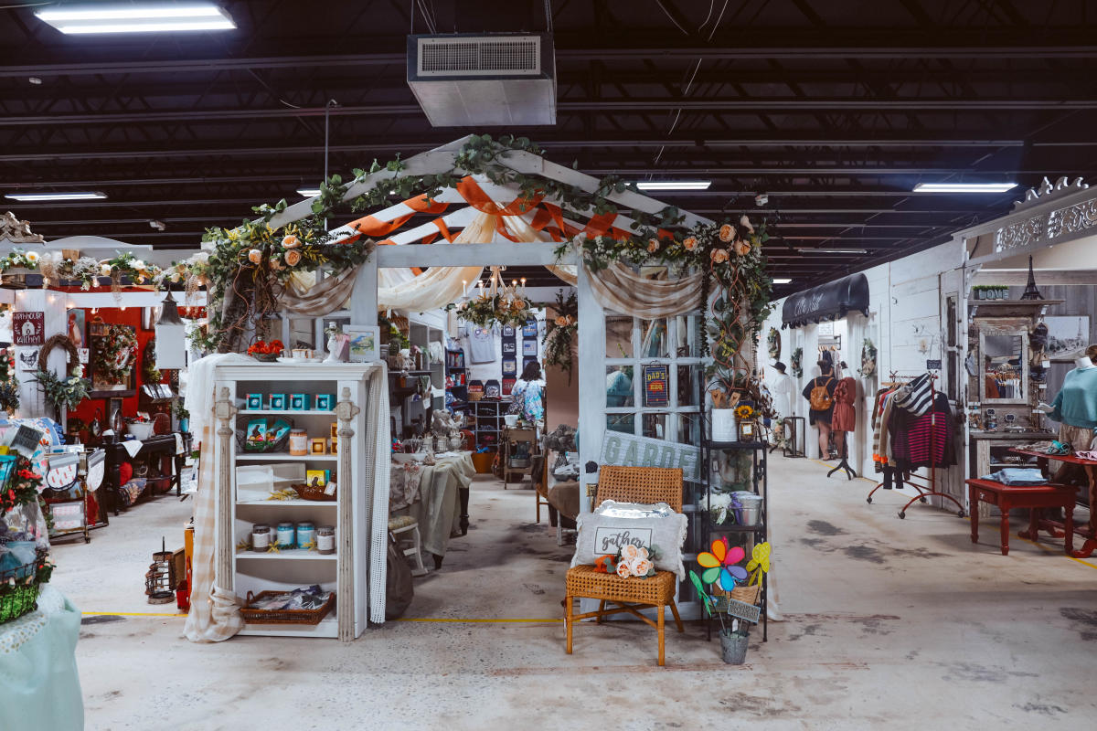 Yorkville Marketplace