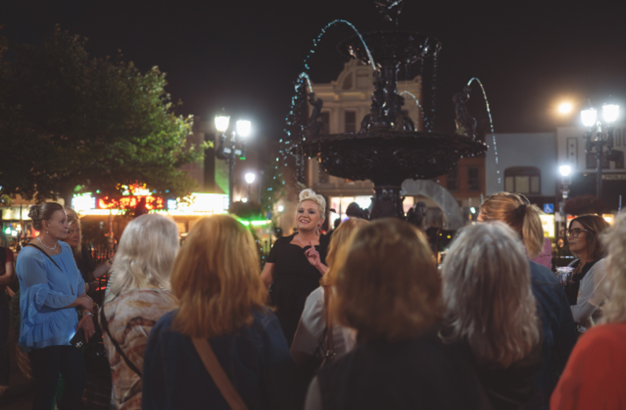 A crowd at the Unseen BG tour on the life of Pauline Tabor in Bowling Green, Ky.