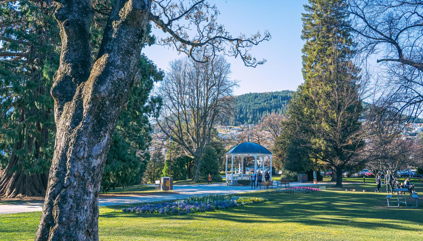 Gazebo in Queenstown Gardens in spring