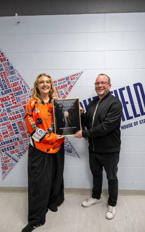 Rebecca Lucy Taylor & Dom Stokes