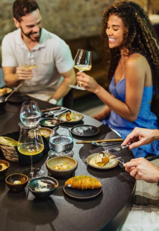 Immersive culinary experience at The A to Z Experience, a fine dining restaurant in Panama City ideal for impressing event attendees and international travelers.